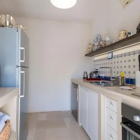 Traghetto Sleeps 6 With Pool * Ostuni