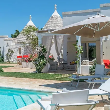 Villa Traghetto Sleeps 6 With Pool