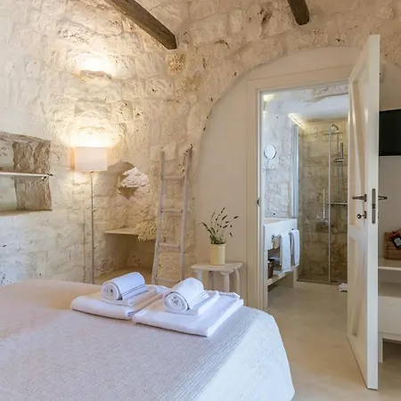 Villa Traghetto Sleeps 6 With Pool Ostuni