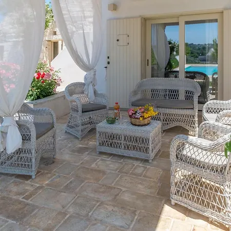 Vila Traghetto Sleeps 6 With Pool *